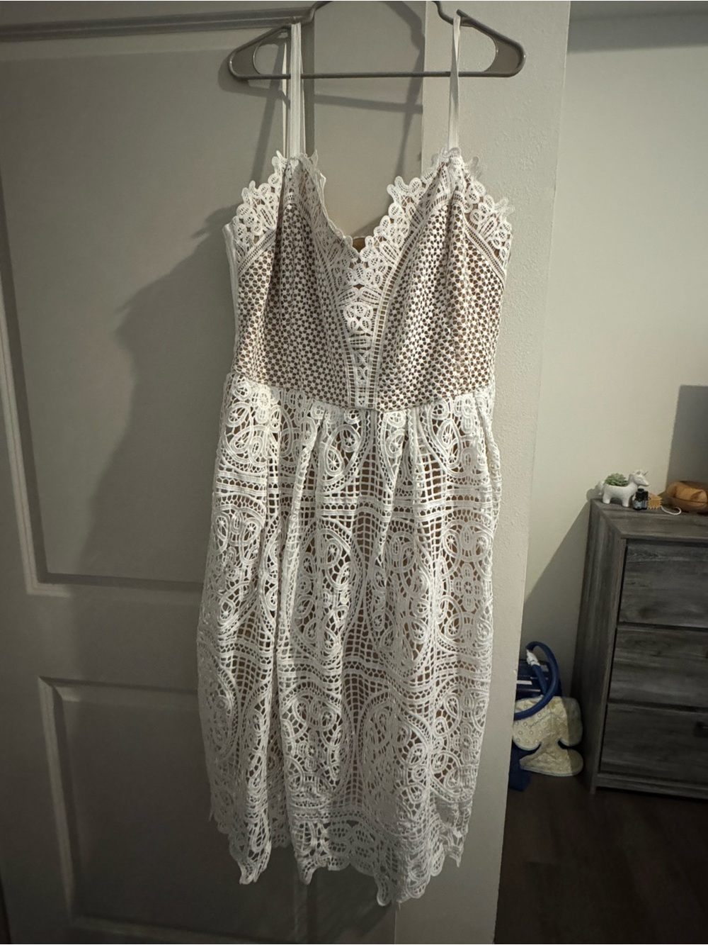 City Chic Dress XXL 24 White Tan Crochet Lace Sleeveless Sweetheart Straps Lined